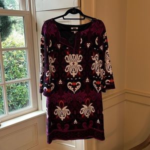 so 12 , 3/4 sleeve, excellent condition, no snags/tears, smoke-free home